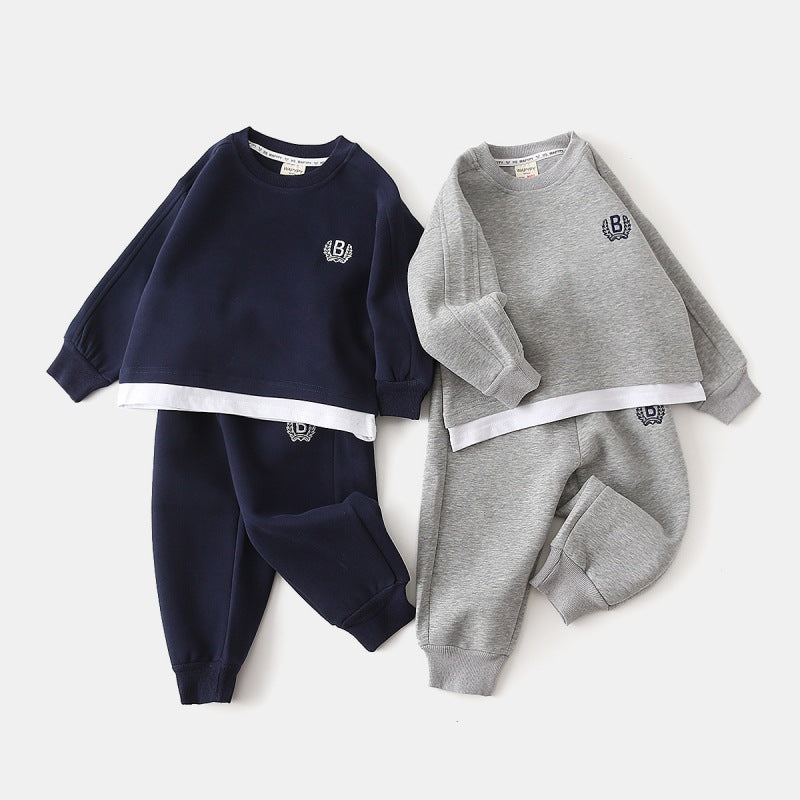 Two piece set of children's hoodies and sports pants
