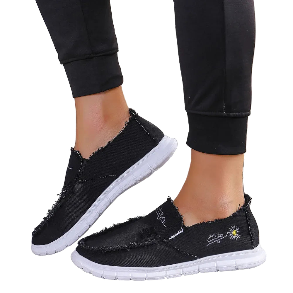 Embroidered Round Toe Flat Slip-Ons