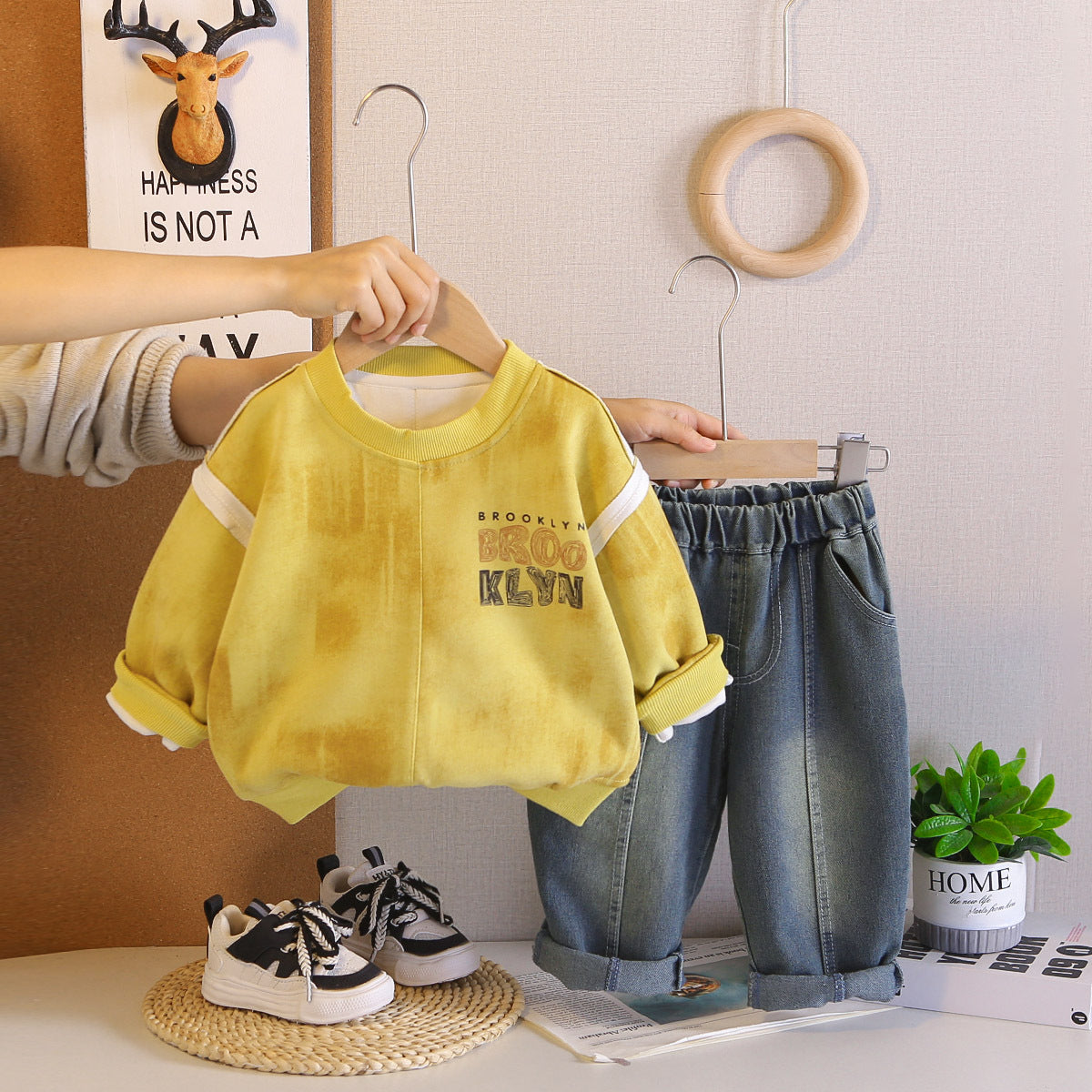 Two piece set of round neck hoodies for infants and children