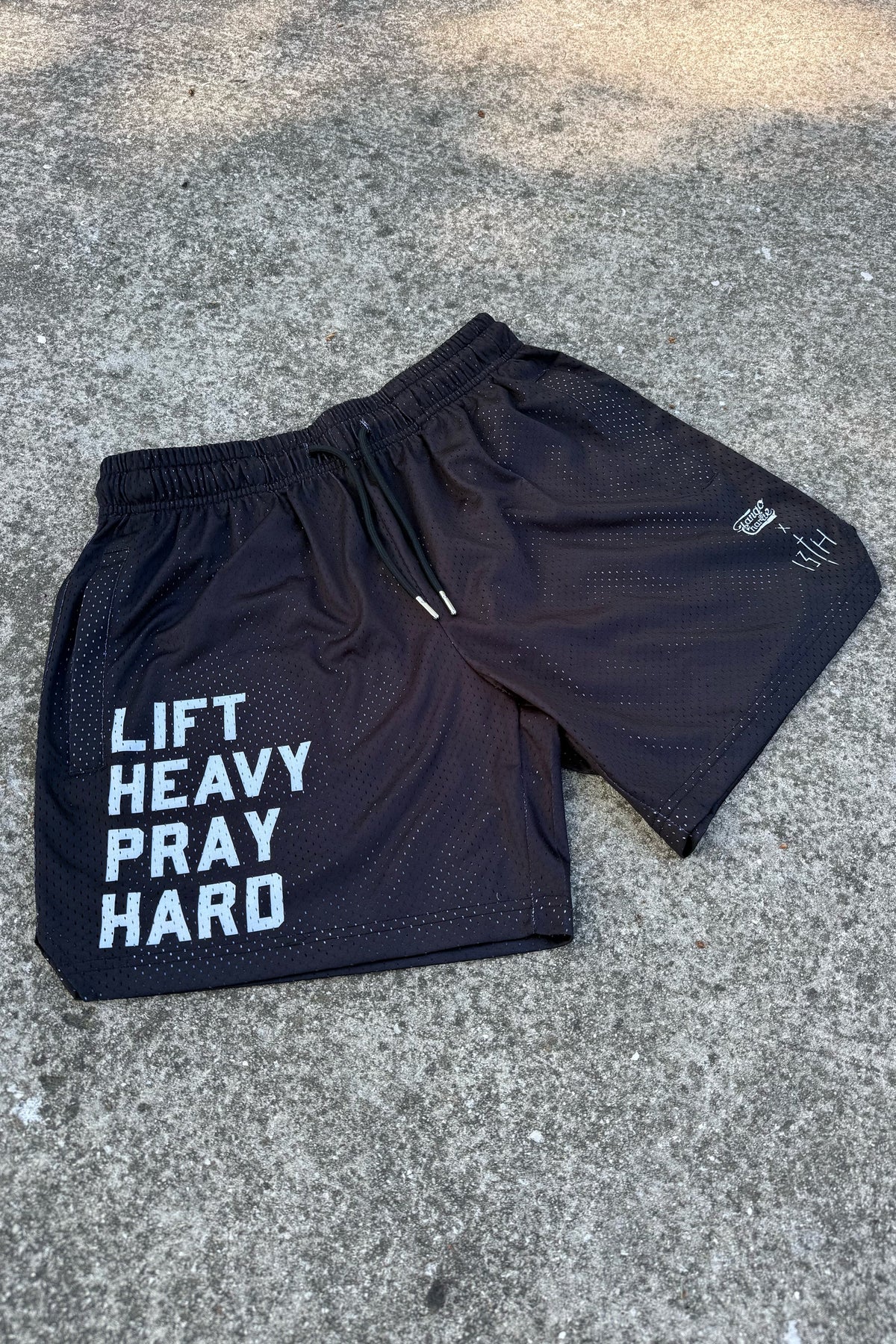 5.5-Inch Mesh Lifestyle Shorts