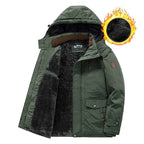 Parka Térmica Hombre: Calidez y Estilo para Este Invierno